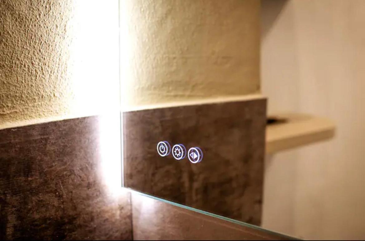Soppalchino In Via Savona Apartamento