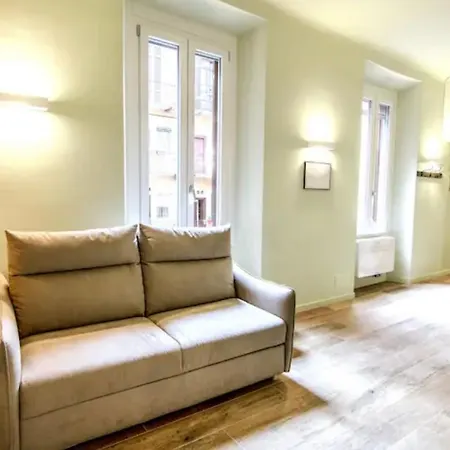 Apartamento Soppalchino In Via Savona Milán Exterior foto