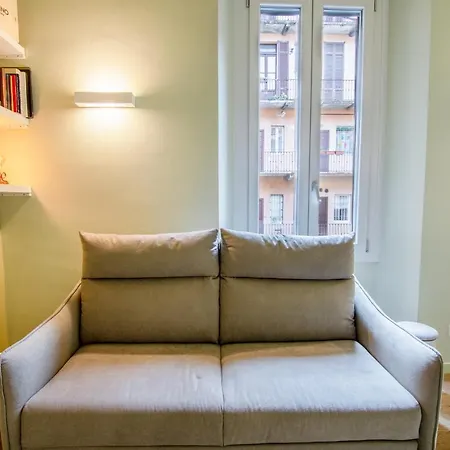 Apartamento Soppalchino In Via Savona Milán Exterior foto